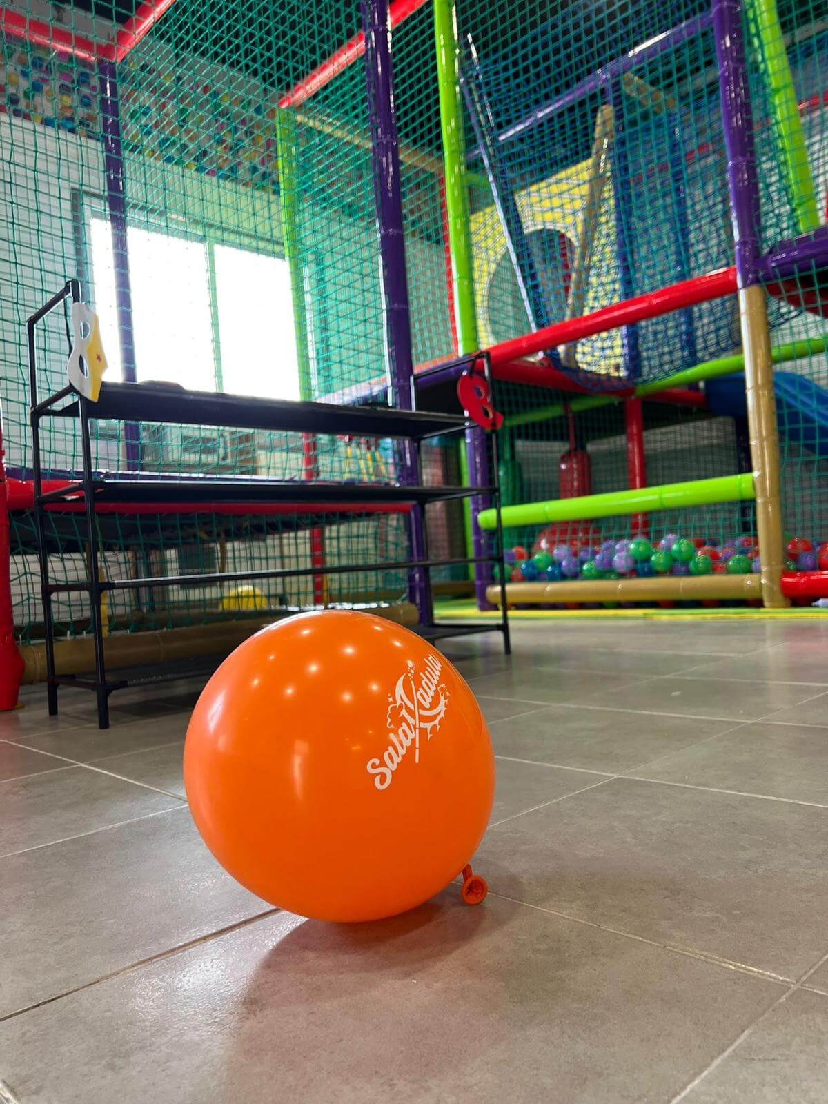 SalaCadula - parque de bolas y cumpleaños infantiles